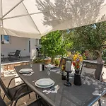 2 Bedroom Cozy In Zaboric