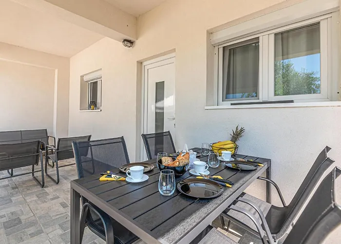 Apartman 2 Bedroom Cozy In *