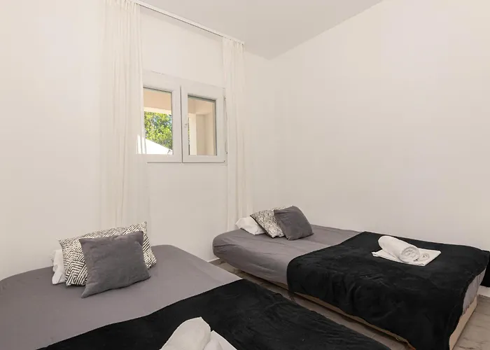 2 Bedroom Cozy In Apartman