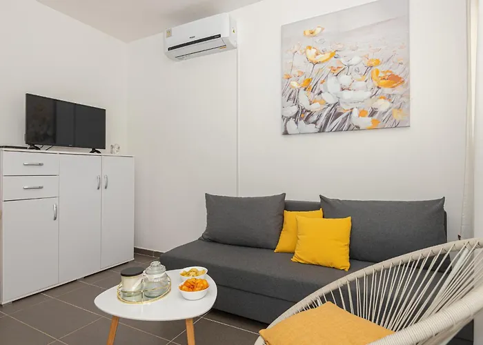 2 Bedroom Cozy In Apartman *